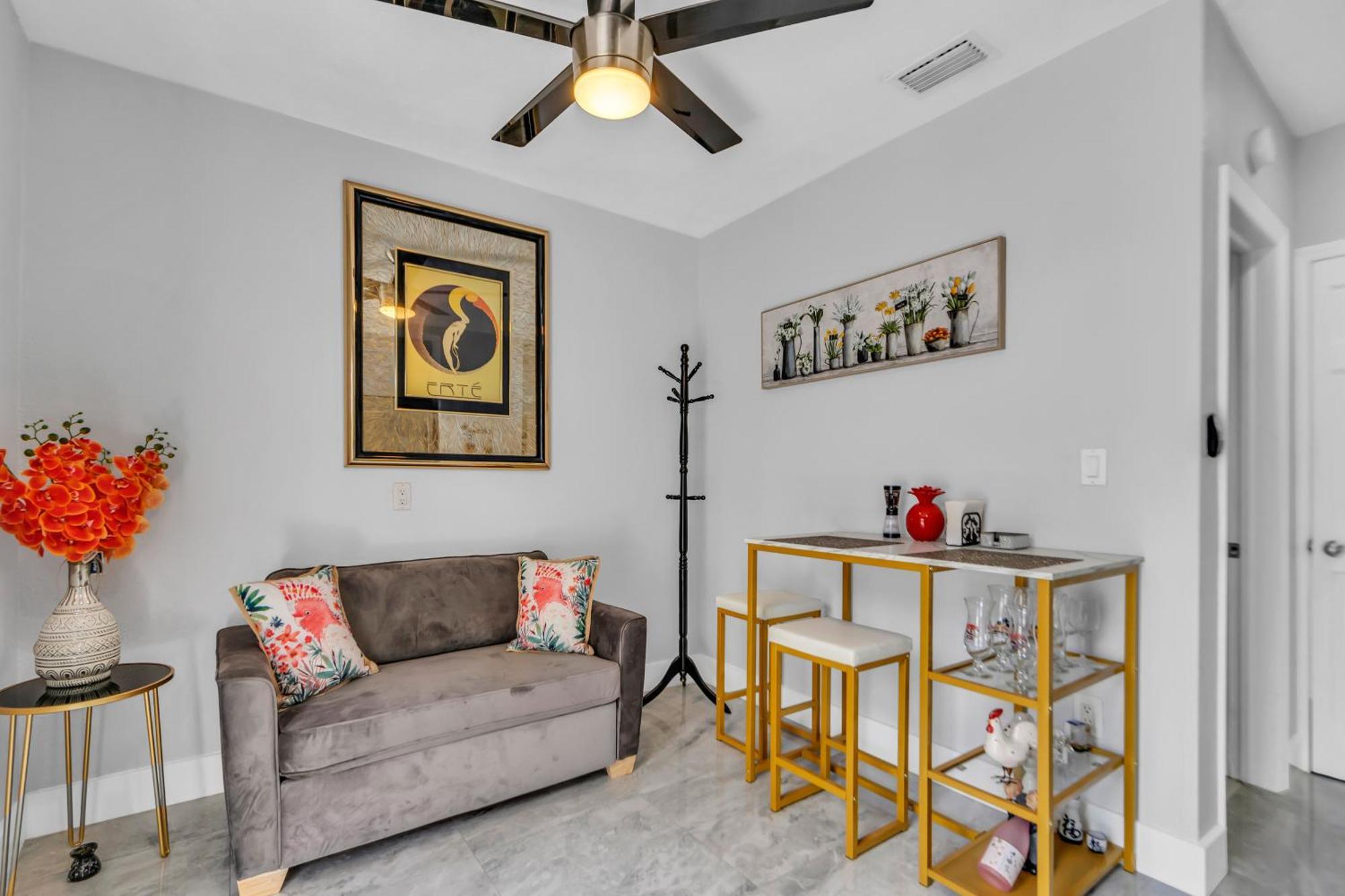 Little Gables Studio-Your Miami Escape-10Min Airport ภายนอก รูปภาพ